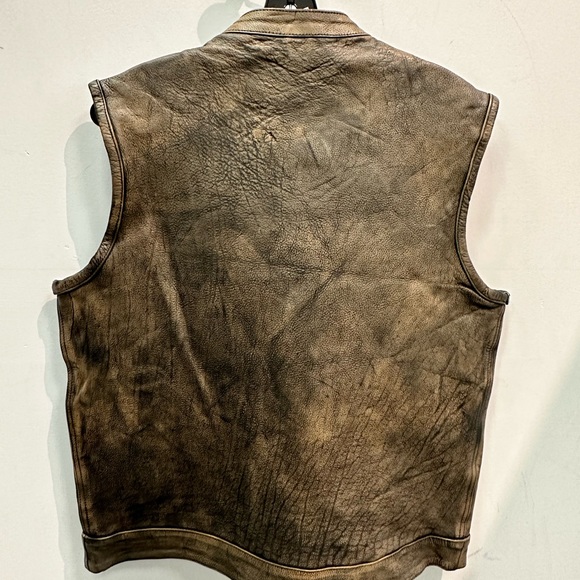 Distressed brown Leather Club Vest - Picture 2 of 2